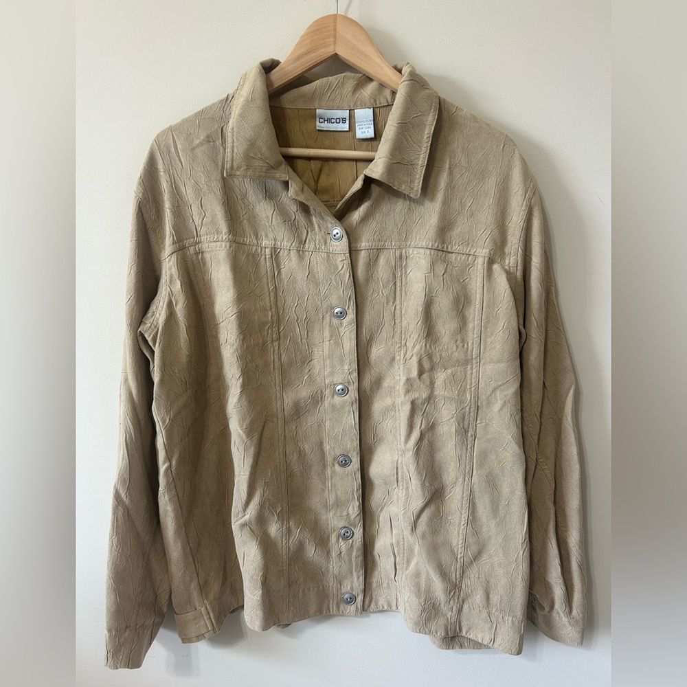 Chico’s Women's Tan Crinkle Sueded Button down Polyester jacket size 3